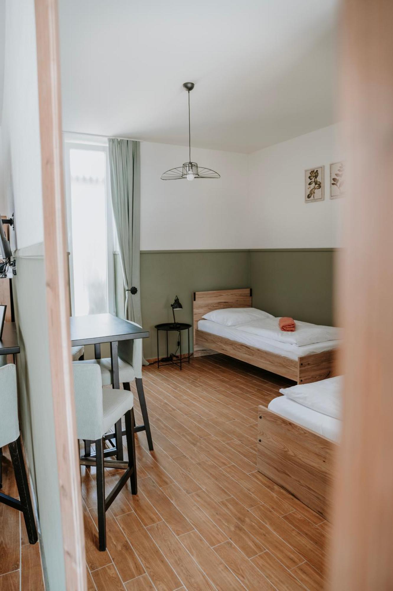 Ako Doma Hotel Poltar Eksteriør billede